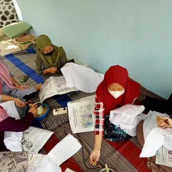 Pelatihan Batik PKBM LC